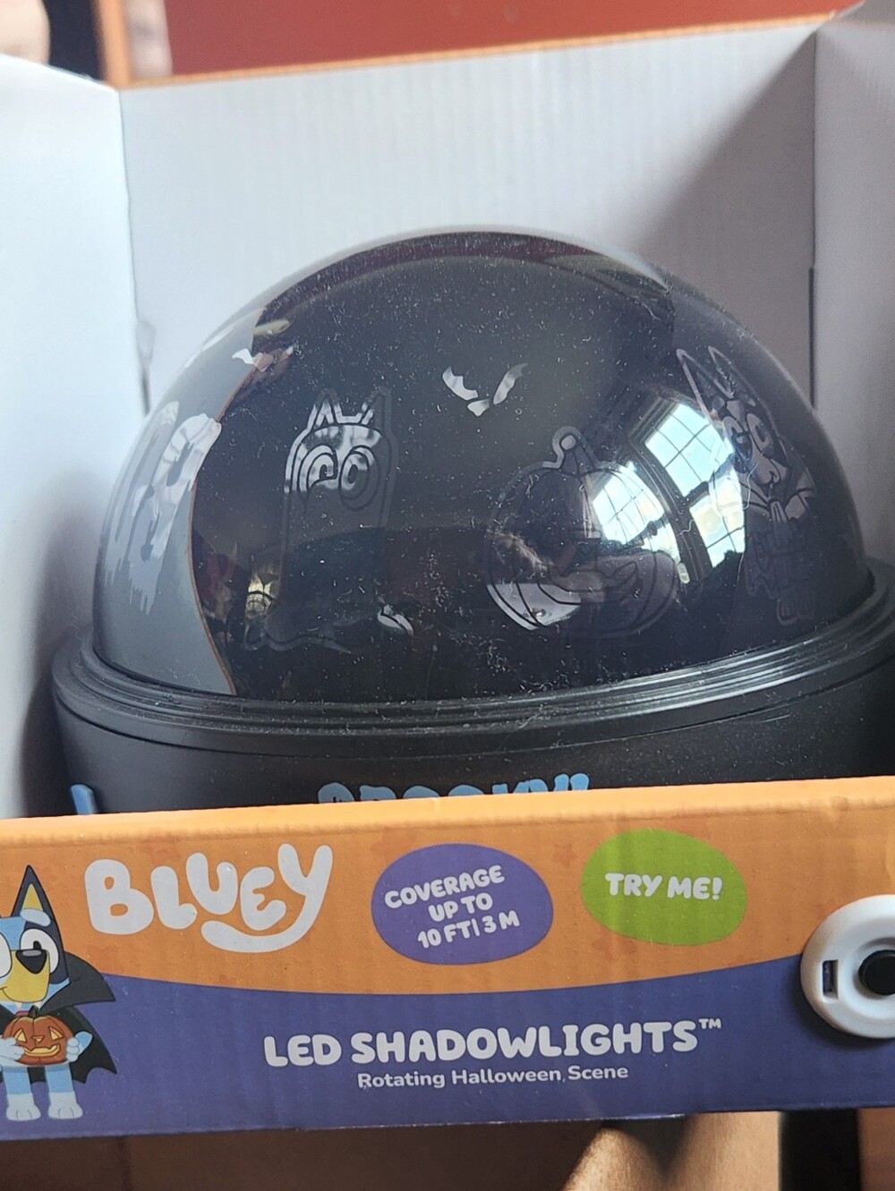 NWT Bluey LED ShadowLights Rotating Halloween Scenes